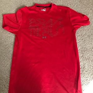 Under Armour run tee small fitted